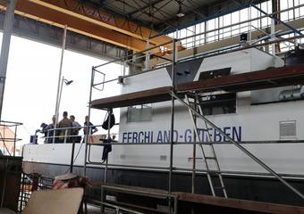 Neuer Schriftzug der Fähre Ferchland-Grieben &copy; Sinah Wiesner