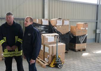 lieferung schutzausrüstung ftz 43 &copy; Pressestelle LK Stendal