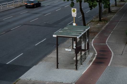 Verlegung der Bushaltestelle Käthen