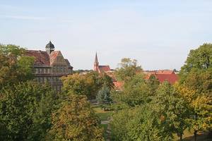 stendal   moenchskirchhof mit hildebrand gymnasium