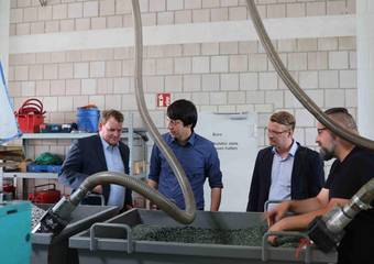 Götz Schüle, Mathias Obieglo, Landrat Patrick Puhlmann und Markus Weissgärber (v.l.) © Sinah Wiesner Götz Schüle, Mathias Obieglo, Landrat Patrick Puhlmann und Markus Weissgärber (v.l.) © Sinah Wiesner