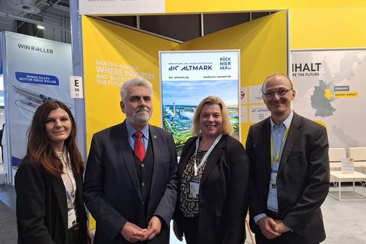 Maria Schröder-Wendt Landkreis Stendal, Prof. Dr. Armin Willingmann Wissenschaftsminister, Sandra Slusarek Hansestadt Stendal, Dr. Robert Franke IMG Sachsen-Anhalt