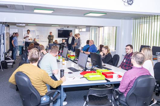 Patrick Puhlmann hat am Mittwochmorgen um 7 Uhr den Katastrophenfall zu Übungszwecken festgestellt. Wenig später nahm der Stab seine Arbeit auf. © Stefan Rühling pressefoto stab