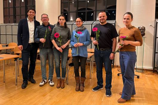 Patrick Puhlmann (von links) begrüßt den neuen Vorstand des Kreiselternrates mit Ralf Ziegler, Dorothee Schulz, Jennifer Habermann, Manuel Kovar und Diana Dreifke. © Patrick Cesla pressefoto